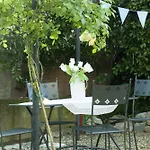 Bed & Breakfast Eridu 3*